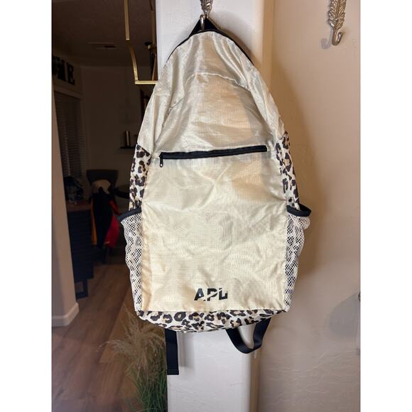 APL All Purpose Packable Backpack Cream Beige Animal Leopard Print Adjustable - Picture 2 of 4